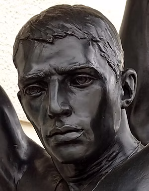 Head, close-up, memorial sculpture